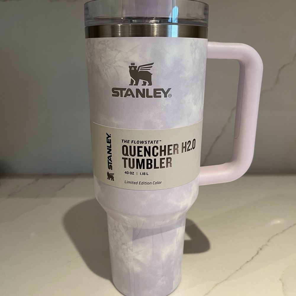 ✨ Stanley ✨ 40 oz. Adventure Quencher H2.0 Tumbler - Wisteria Tie Dye 💟🦄💜